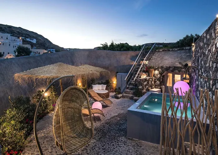 Rock Complex - Castleview - 2 Jacuzzis * Emporio (Santorini)