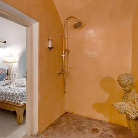 Rock Complex - Private Luxe Retreat - Castle And Sea View Willa