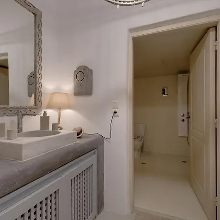 Rock Villas Complex - Castle View Villa - Jacuzzi & Pool * Emporio (Santorini)