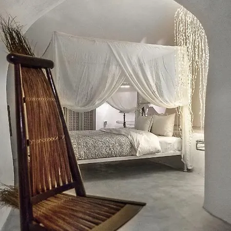 Willa Rock Complex - Private Luxe Retreat - Castle And Sea View Emporio (Santorini)