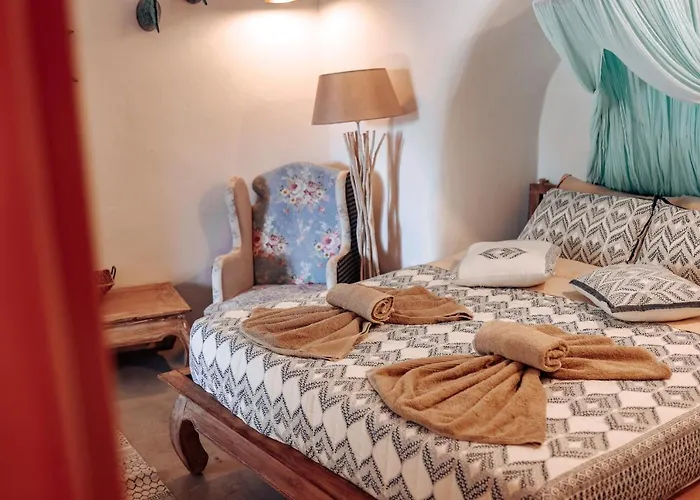 Rock Complex - Castleview - 2 Jacuzzis فيلة Emporio (Santorini)