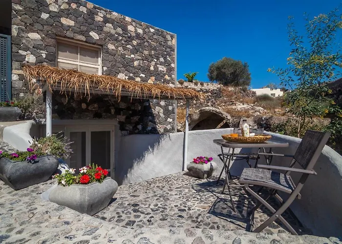 Rock Complex - Castleview - 2 Jacuzzis فيلة Emporio (Santorini)