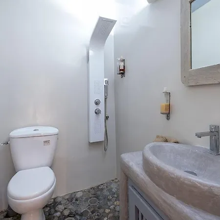 Rock Complex - Private Luxe Retreat - Castle And Sea View Villa
