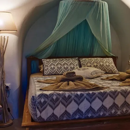 Rock Complex - Private Luxe Retreat - Castle And Sea View *