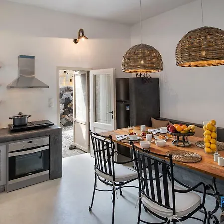 Rock Complex - Private Luxe Retreat - Castle And Sea View * Emporio (Santorini)